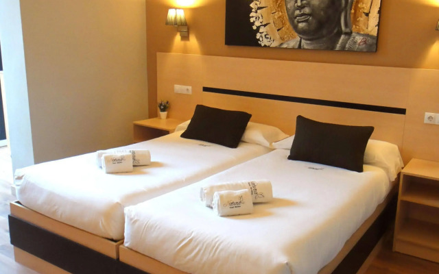 Hostal Live Natura Barcelona