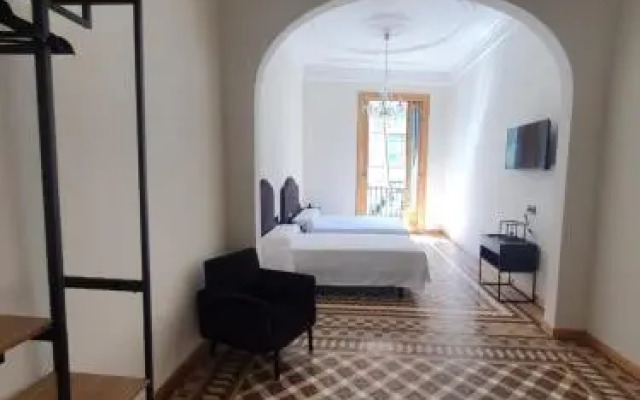 Hostal Lausanne