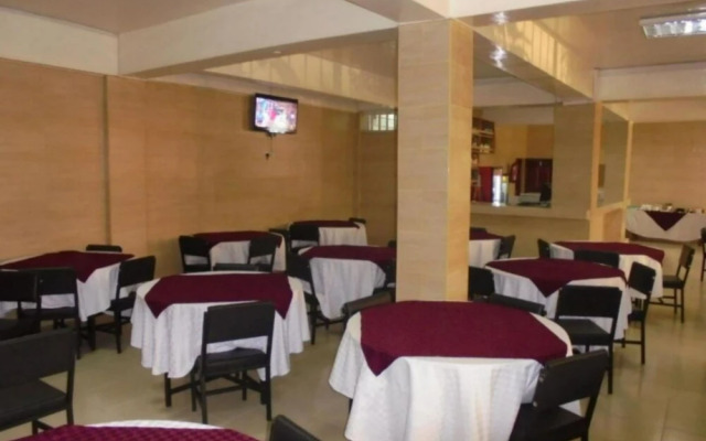 Park Road Hotel