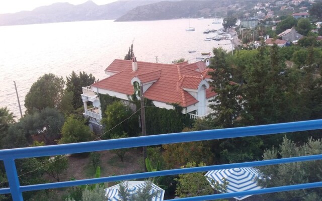 Saranda Beach Pansiyon