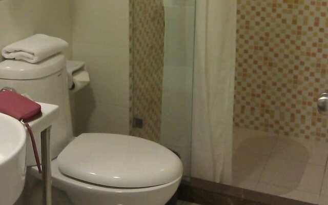 Homeinn · neo (Xuzhou Golden Eagle International Shopping Center)