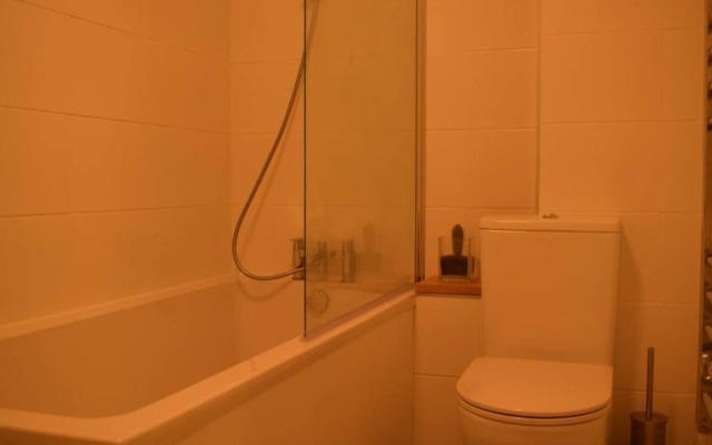 Stunning 2 Bedroom Property in London Fields