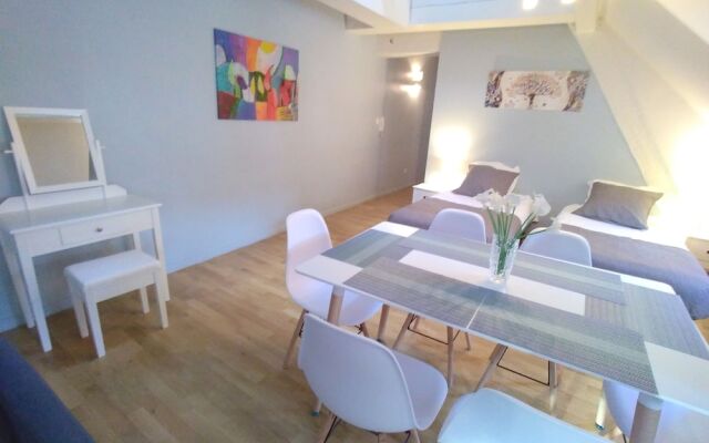 HomePlace Appart St Pierre Parking Free