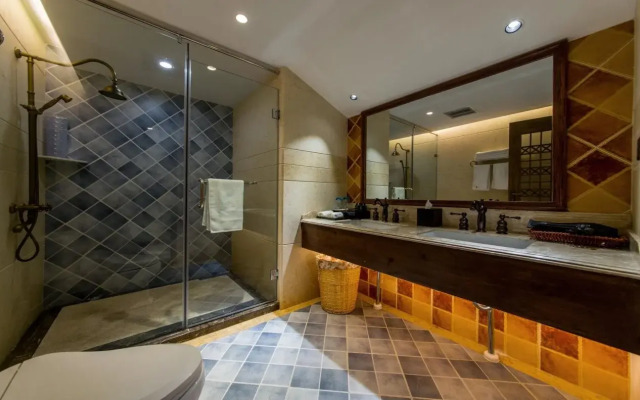 Shangri La Royal Boutique Inn