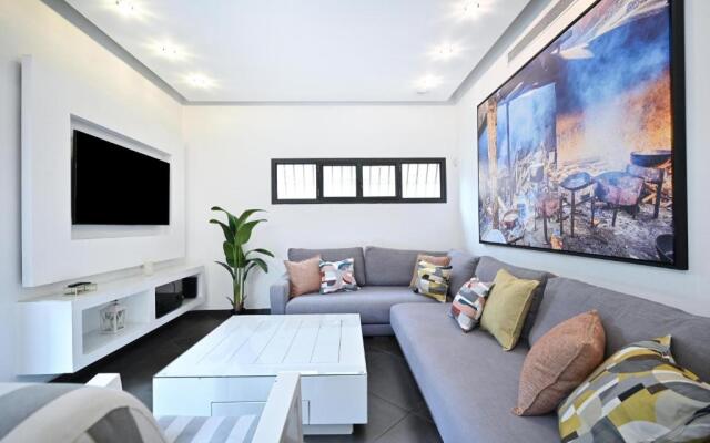 Clear 3Br In Dizzengoff 140 By Holyguest Apartments