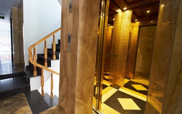 Aladin Hotel