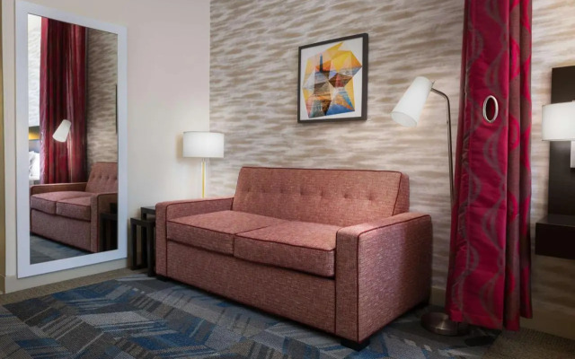 Home2 Charleston Airport Conv Ctr