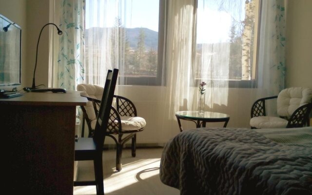 Hotel Hinovi Hvoyna