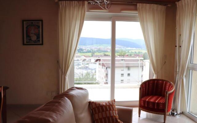 Morteau: Superbe appartement avec vue panoramique