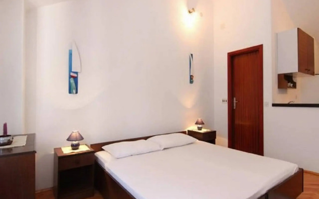 Mat - in a cosy stone house - SA3(2)