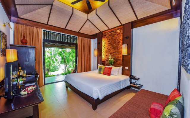 Impiana Beachfront Resort Patong, Phuket