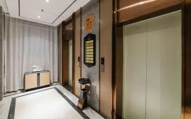 Yansheng Hotel