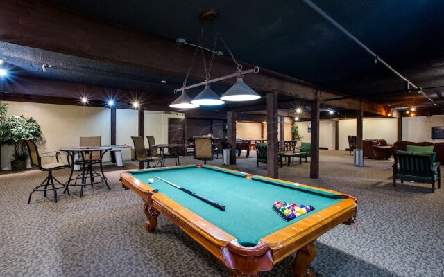 Mt. Baker Lodging Condo 33 – Inexpensive, Sleeps 6! by MBL