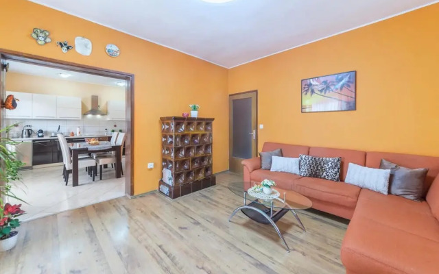 Stunning Home in Fazana With Wifi and 2 Bedrooms