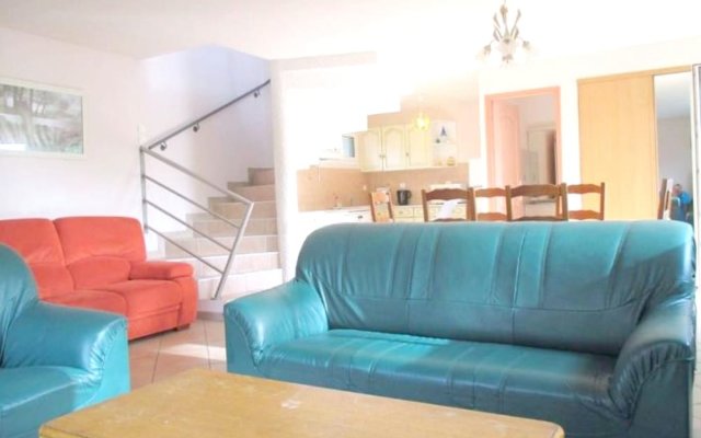 House With 3 Bedrooms in Laniscat, With Furnished Garden and Wifi - 50 km From the Beach