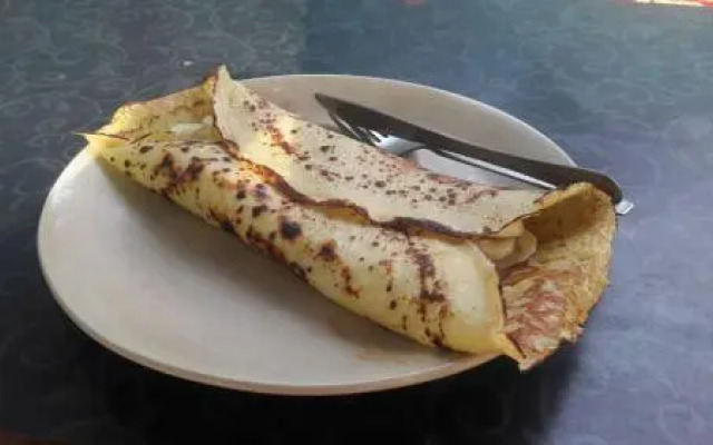 Dylan Cafe And Guest House