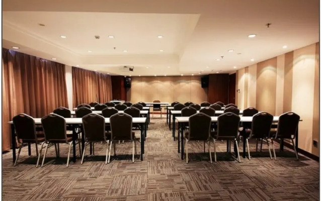 Yitel (Shenzhen Huaqiang)