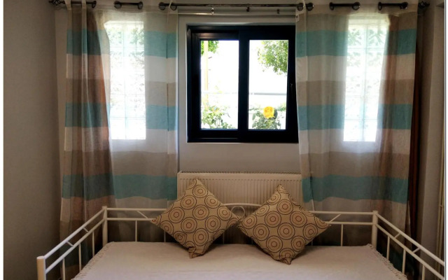 Amelie Apartment
