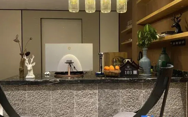 Puzhe hei Yunlu Lake View B & B
