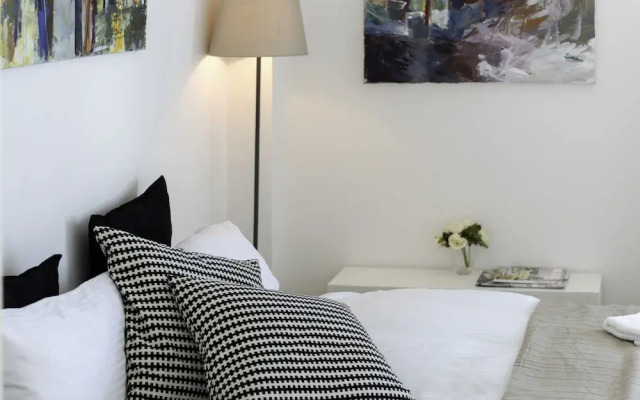Luxurious 90sqm 2BR Beach Front