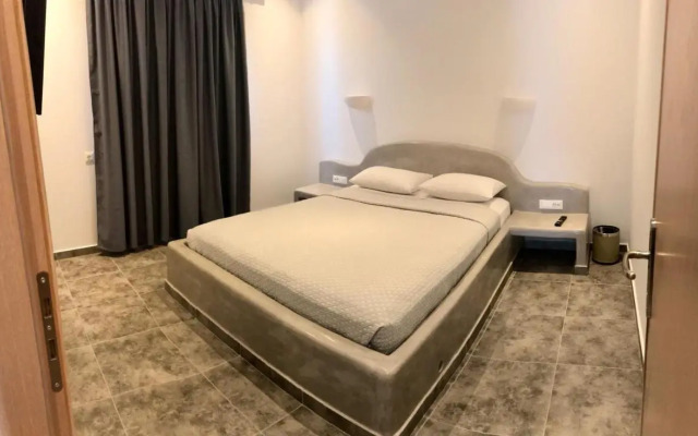Nautilus Dome Suites & Apartments