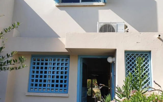 Melanta Villa