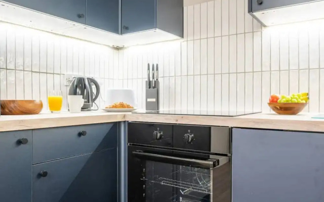 Luxurious 2 Bed Central Cardiff Free EV Charge