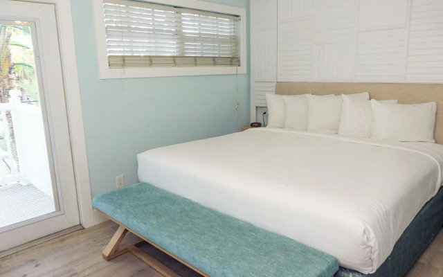 The Lighthouse Resort Inn & Suites