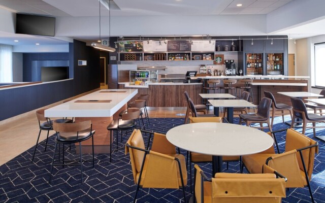 Courtyard Chicago Lincolnshire