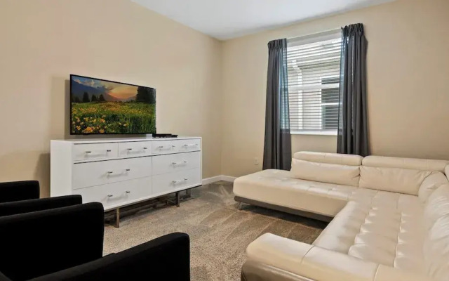 Storey Lake 6BR Cozy Home Private Pool Near Disney