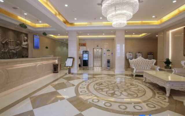 Vienna Hotel Shenzhen Fuyong Village