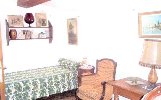 Apartment Route D'Opio