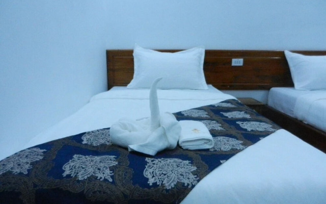 NuttyPhoy Hotel