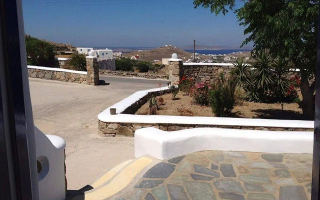 Stavroula Studios