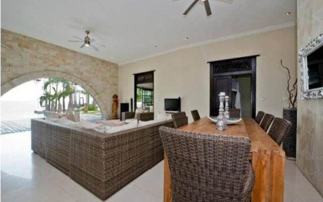 Villa Sensey