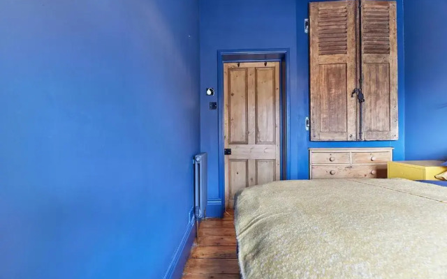 Host Stay The Old Courtroom Flat