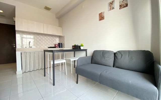 Gorgeous 2Br At Mekarwangi Square Cibaduyut Apartment