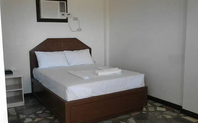 S.R Paradise Beach Resort Hotel