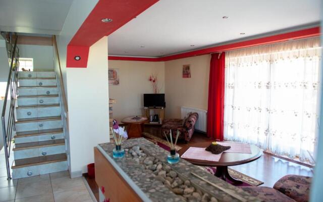 Casa Din Gradina Lui Ioan