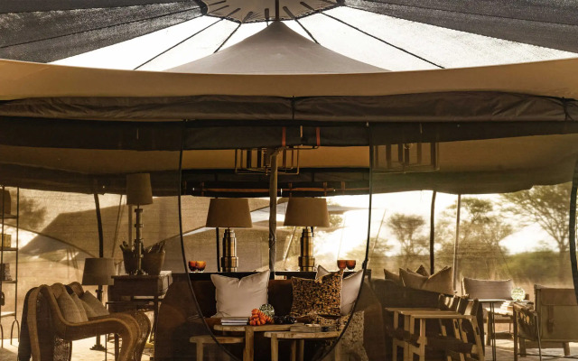 Siringit Migration Camp By Mantis