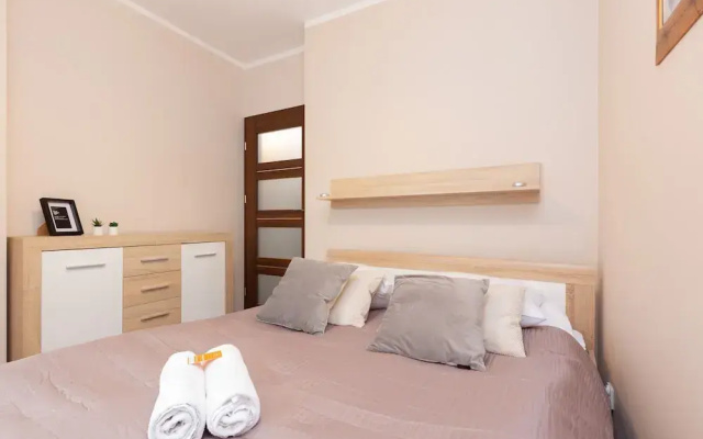 Business Apartment Warsaw by Renters