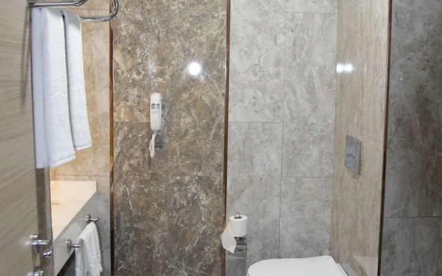Ereza Otel