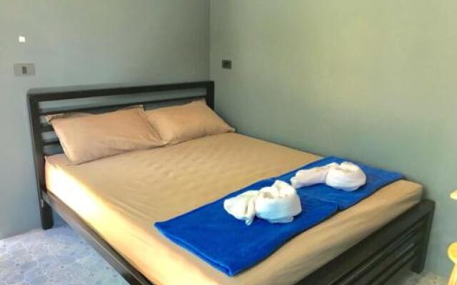 Link Hostel Aonang - Adults Only