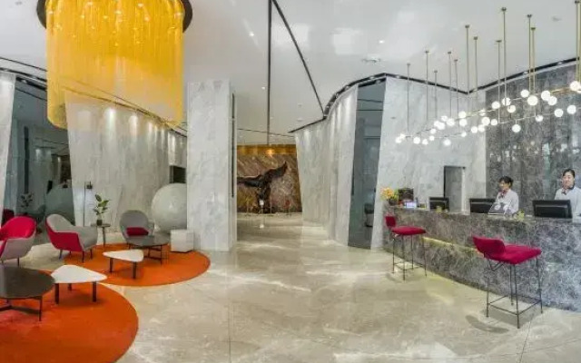 Jinpeng International Hotel (Duyun Dashiban Ancient Street)