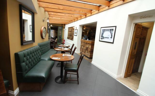 The Pilgrims Hotel