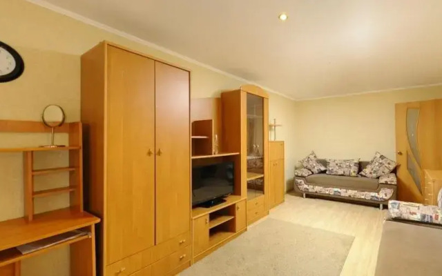 Апартаменты на улице Иртышская набережная 12