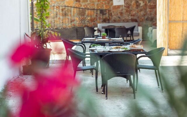 Onoda Hotel & Suites