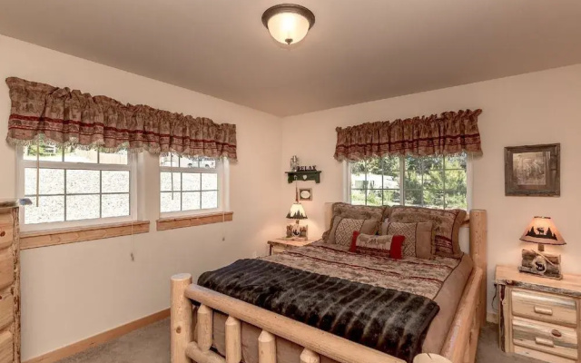 Wintergreen Retreat
