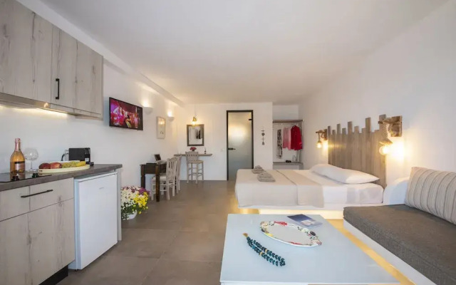 Myrsini's Luxury Suites