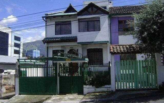 Villa Esperanza Homestay Quito